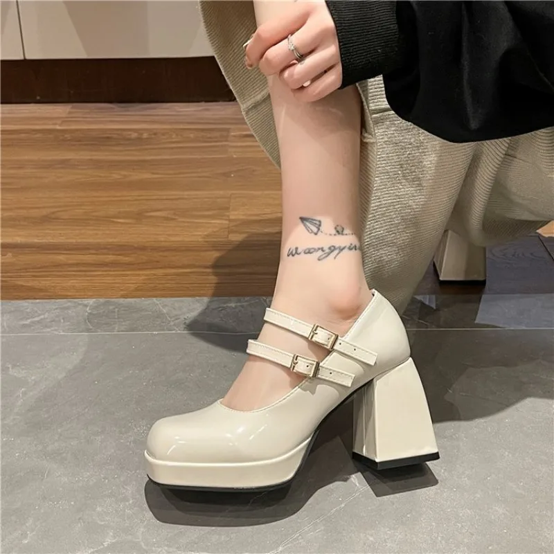 2025 New Lacquer Leather Women - Summer Clothing Stores ulasan dan harga